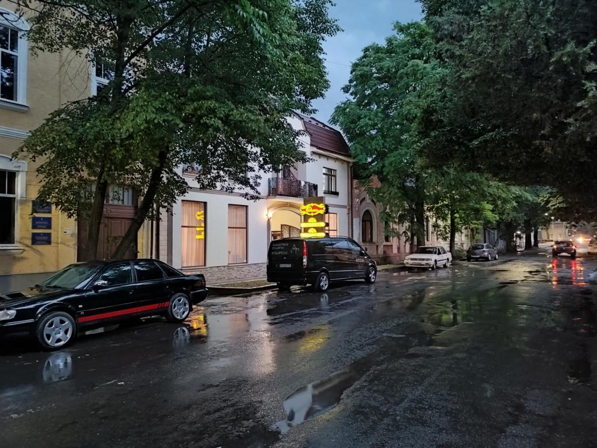 Готель-Ресторан "Олеся" Berehowo Zewnętrze zdjęcie